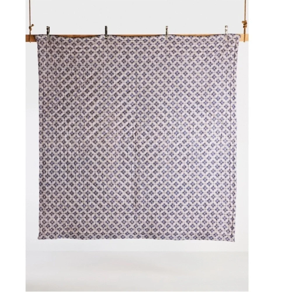 Anthropologie Carmen Cotton Handcrafted Floral Quilt Size Twin NWT